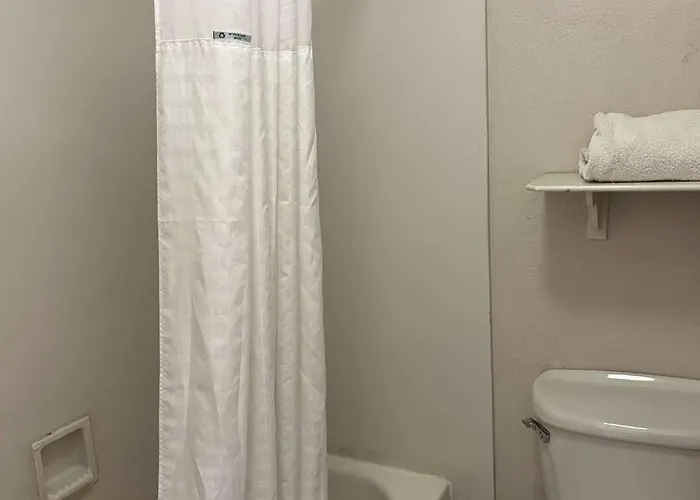 Hotel 6 Phoenix, Az Midtown 4*