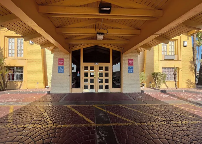 6 Phoenix, Az Midtown Hotel